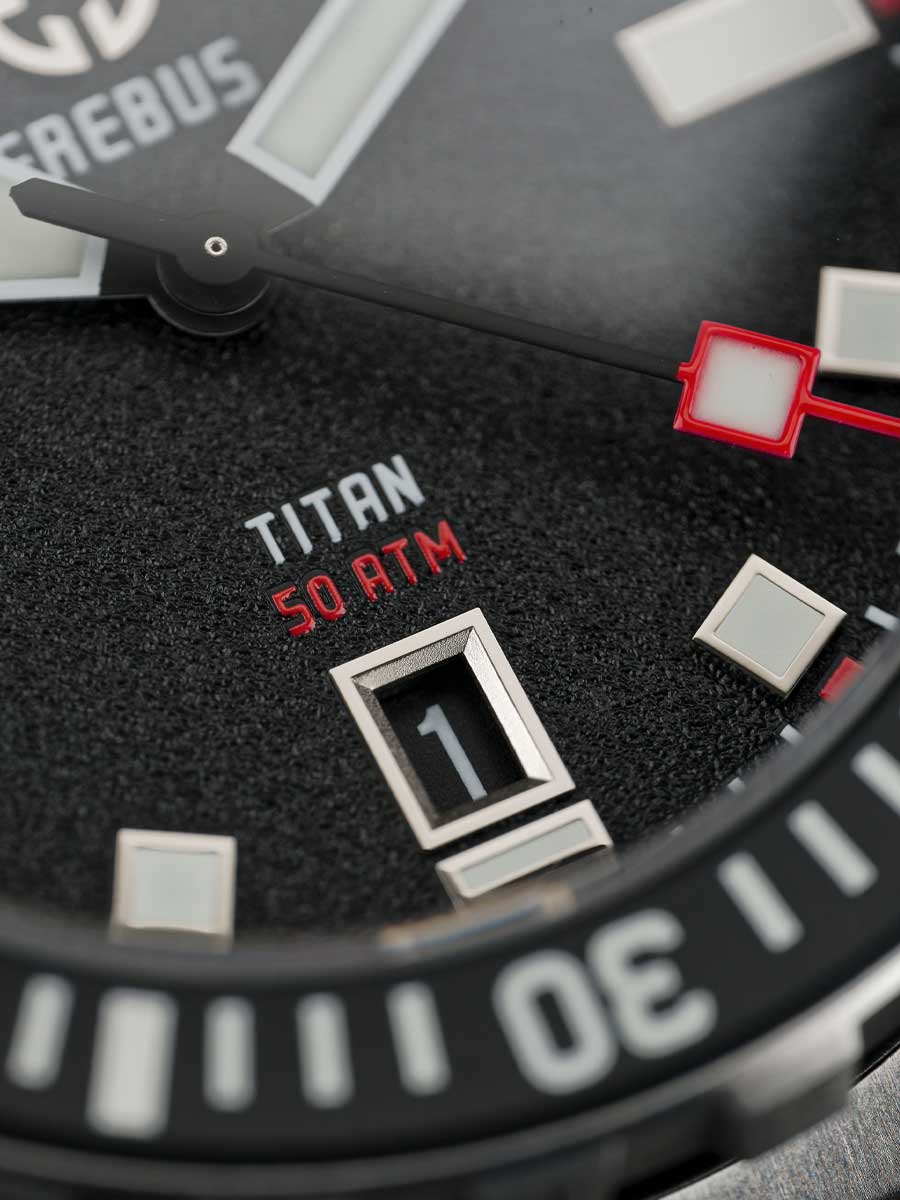 TITAN Black - Image 4