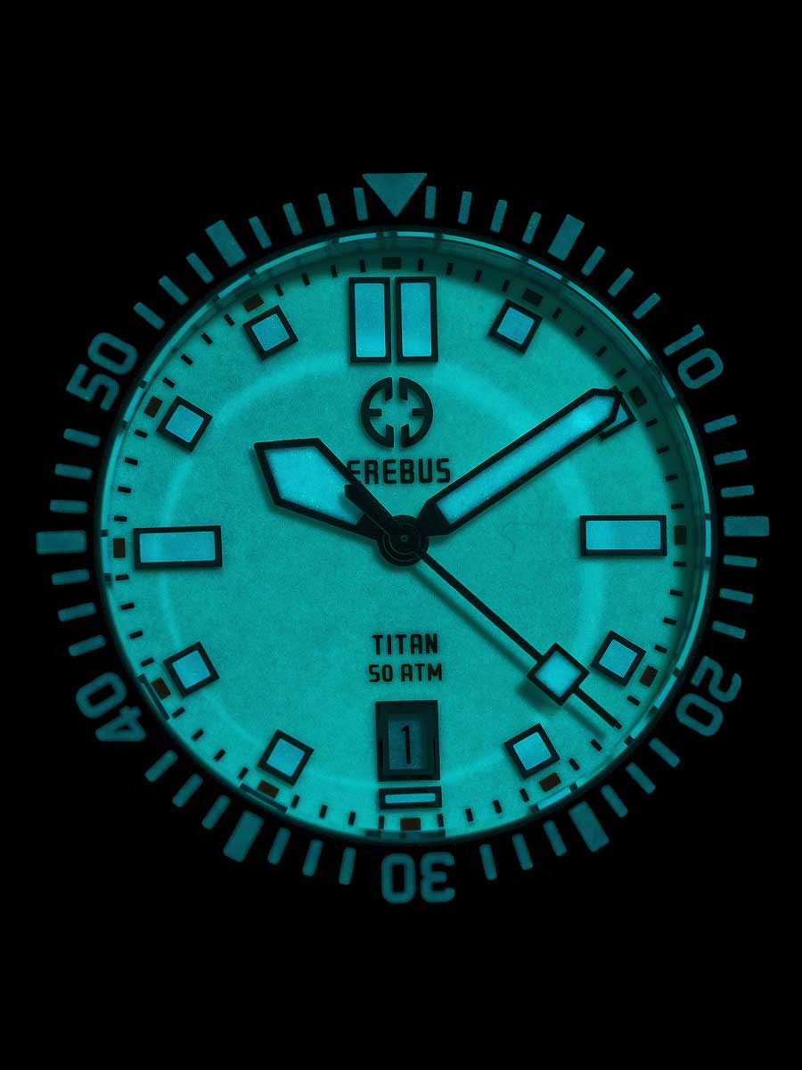 TITAN White - Image 7