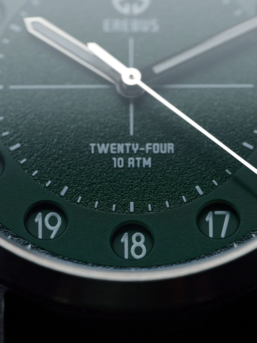 Twenty-Four 40 Green - Image 8